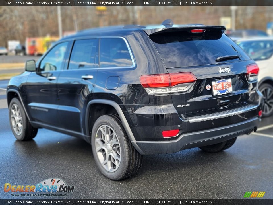 2022 Jeep Grand Cherokee Limited 4x4 Diamond Black Crystal Pearl / Black Photo #6