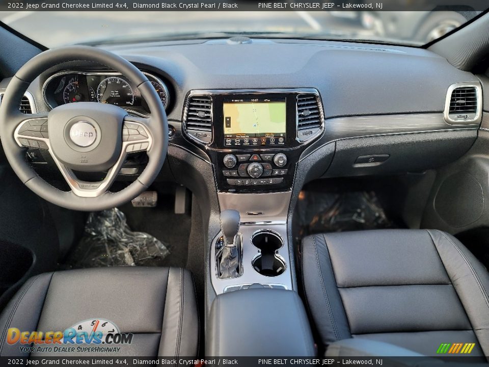 2022 Jeep Grand Cherokee Limited 4x4 Diamond Black Crystal Pearl / Black Photo #10