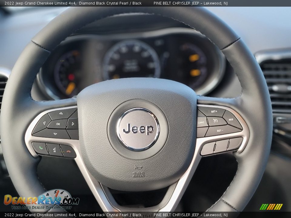 2022 Jeep Grand Cherokee Limited 4x4 Diamond Black Crystal Pearl / Black Photo #13