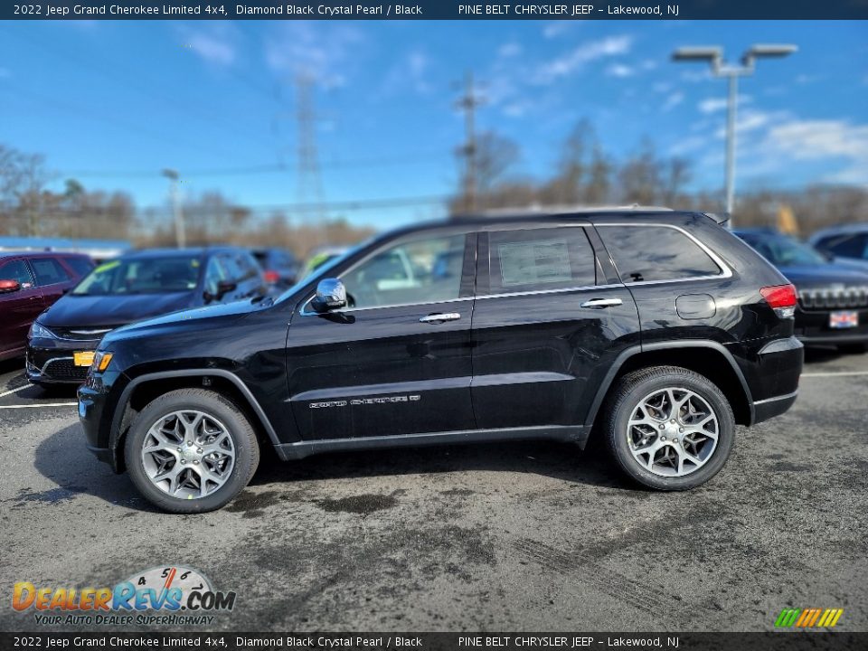 2022 Jeep Grand Cherokee Limited 4x4 Diamond Black Crystal Pearl / Black Photo #4