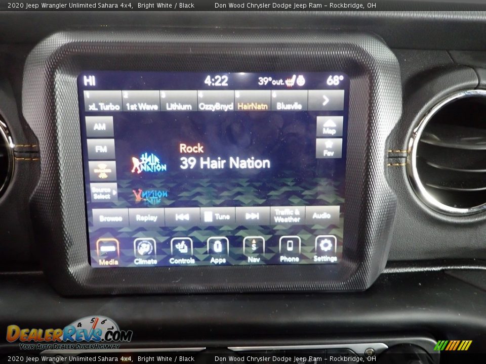 2020 Jeep Wrangler Unlimited Sahara 4x4 Bright White / Black Photo #2