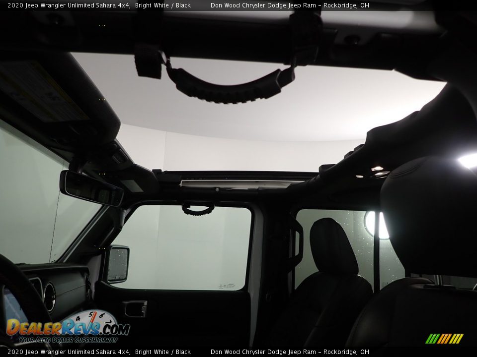 2020 Jeep Wrangler Unlimited Sahara 4x4 Bright White / Black Photo #6