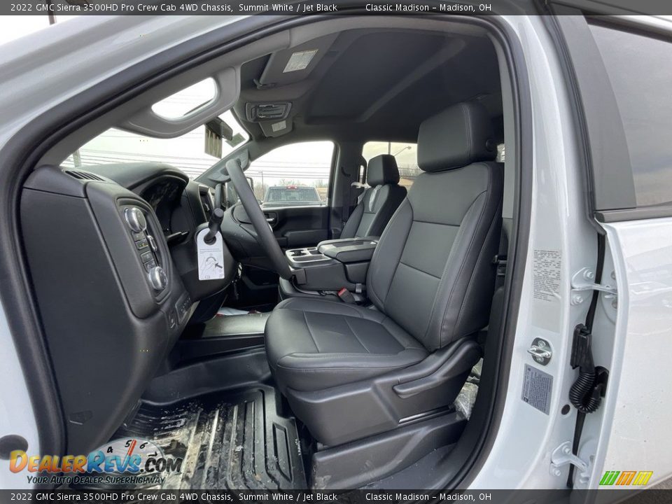 2022 GMC Sierra 3500HD Pro Crew Cab 4WD Chassis Summit White / Jet Black Photo #6