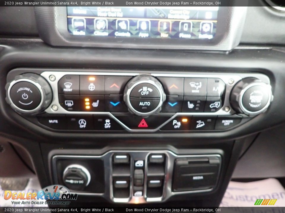 2020 Jeep Wrangler Unlimited Sahara 4x4 Bright White / Black Photo #26
