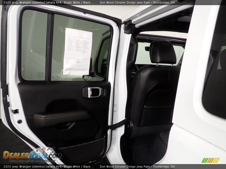 2020 Jeep Wrangler Unlimited Sahara 4x4 Bright White / Black Photo #29