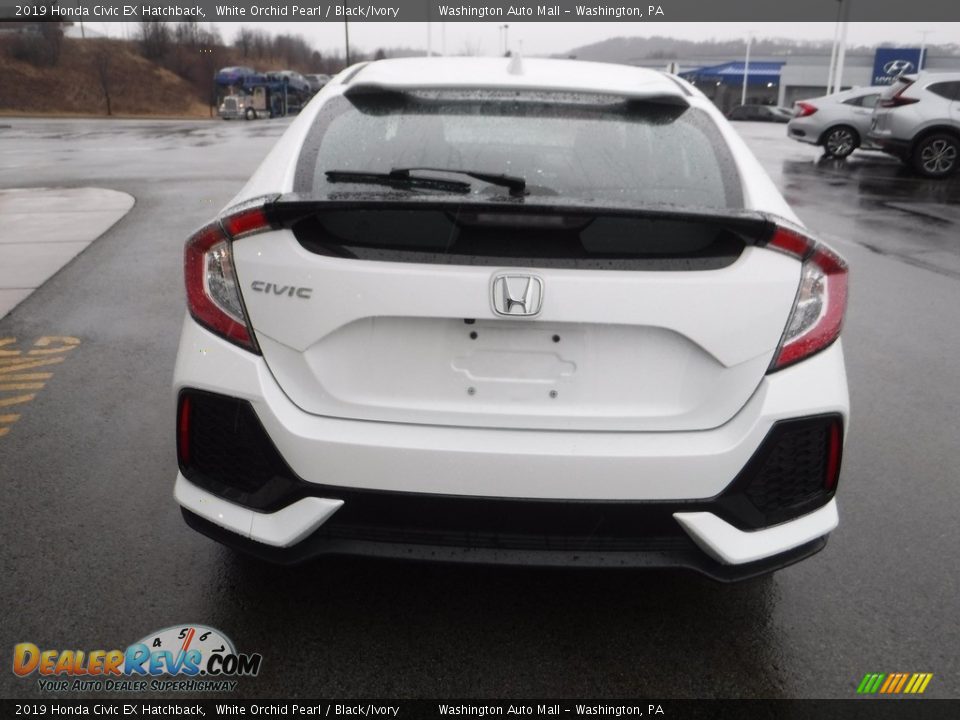 2019 Honda Civic EX Hatchback White Orchid Pearl / Black/Ivory Photo #9