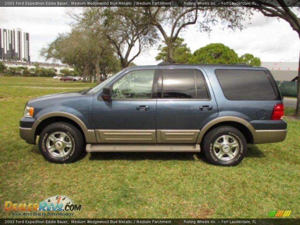 2003 Ford Expedition Eddie Bauer Medium Wedgewood Blue Metallic / Medium Parchment Photo #11