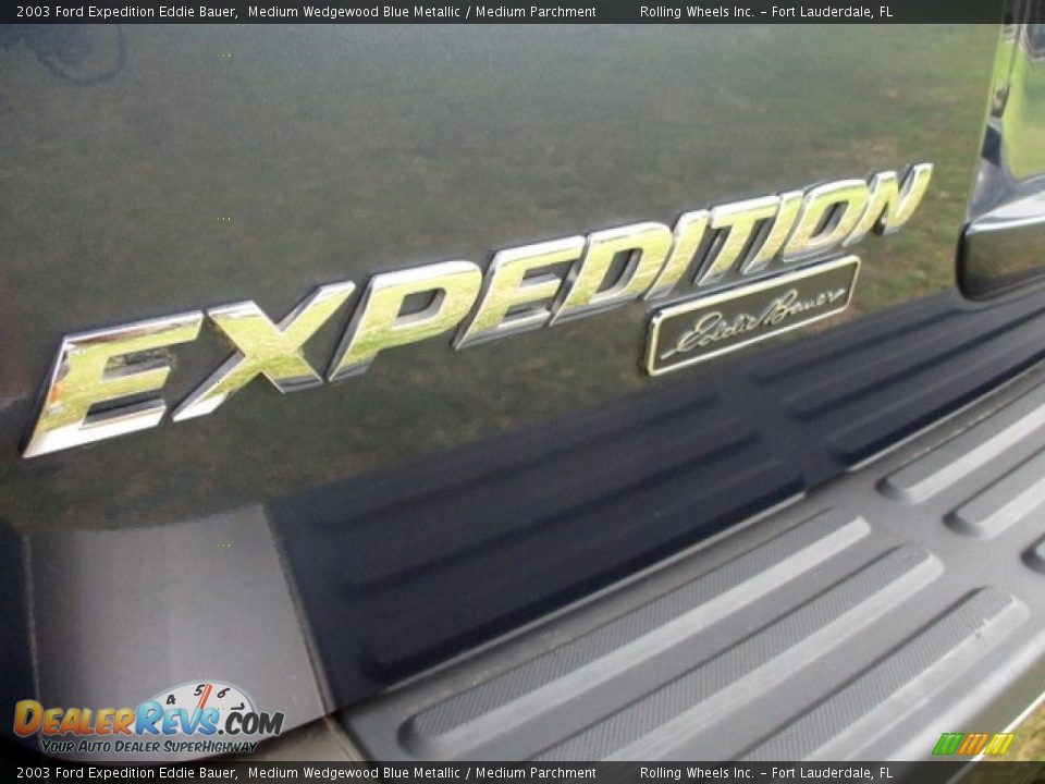2003 Ford Expedition Eddie Bauer Medium Wedgewood Blue Metallic / Medium Parchment Photo #17