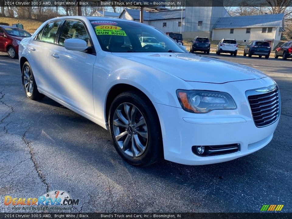 Bright White 2014 Chrysler 300 S AWD Photo #4