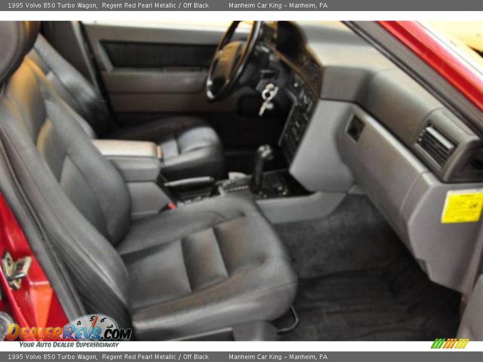 1995 Volvo 850 Turbo Wagon Regent Red Pearl Metallic / Off Black Photo #20