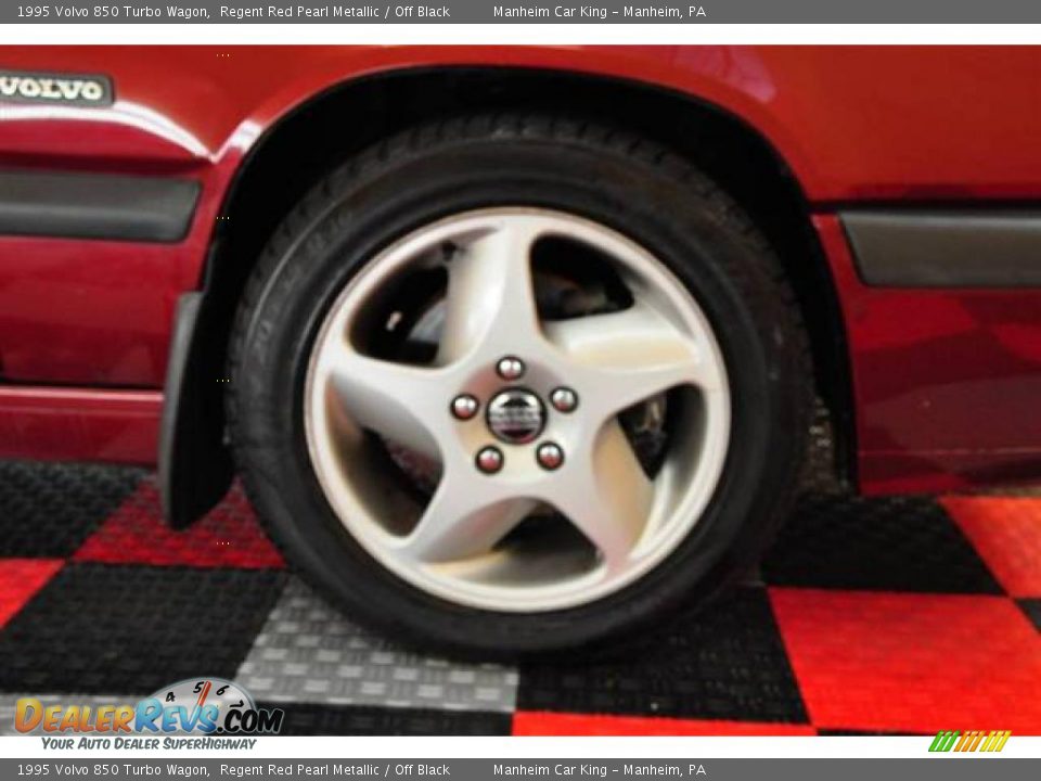 1995 Volvo 850 Turbo Wagon Regent Red Pearl Metallic / Off Black Photo #21