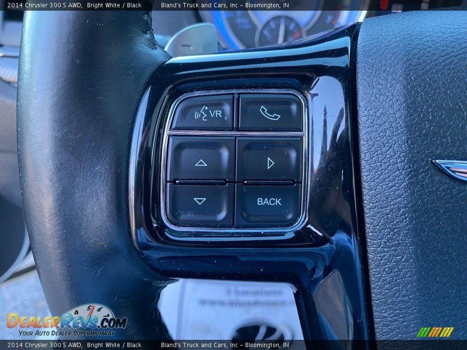 2014 Chrysler 300 S AWD Steering Wheel Photo #19