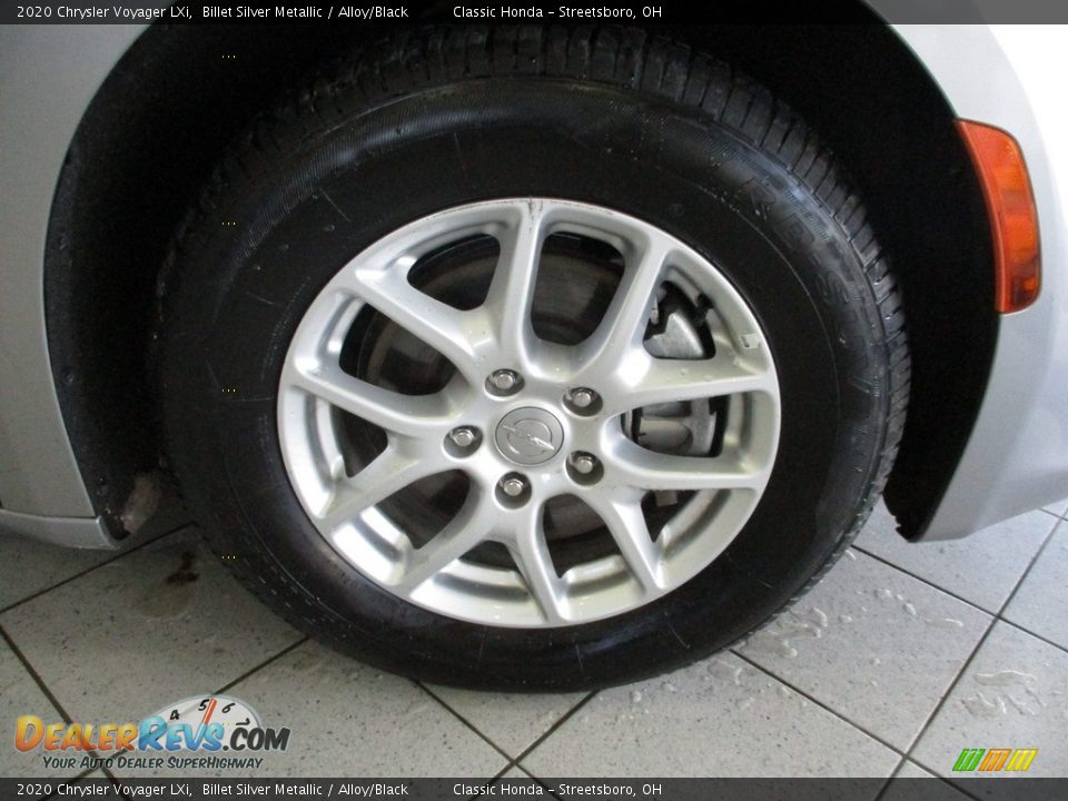 2020 Chrysler Voyager LXi Billet Silver Metallic / Alloy/Black Photo #5
