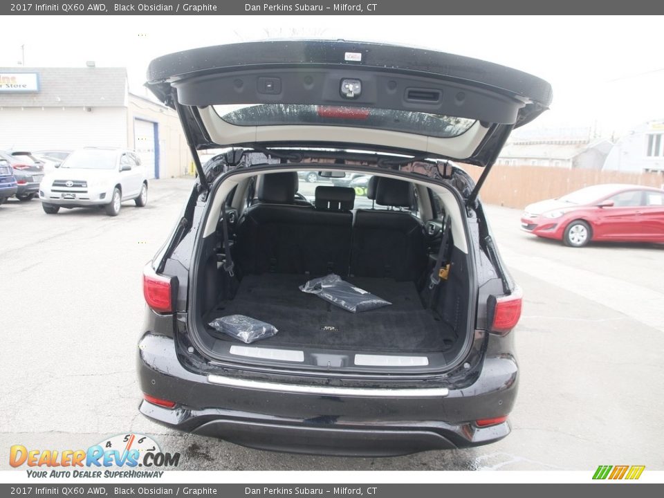 2017 Infiniti QX60 AWD Black Obsidian / Graphite Photo #14