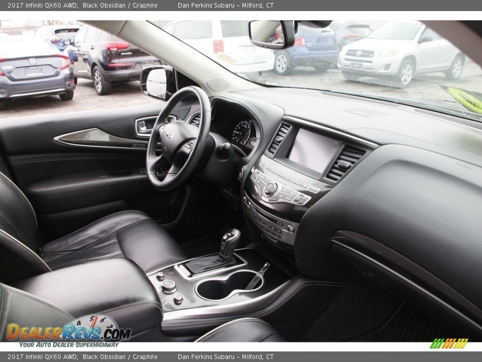 2017 Infiniti QX60 AWD Black Obsidian / Graphite Photo #16