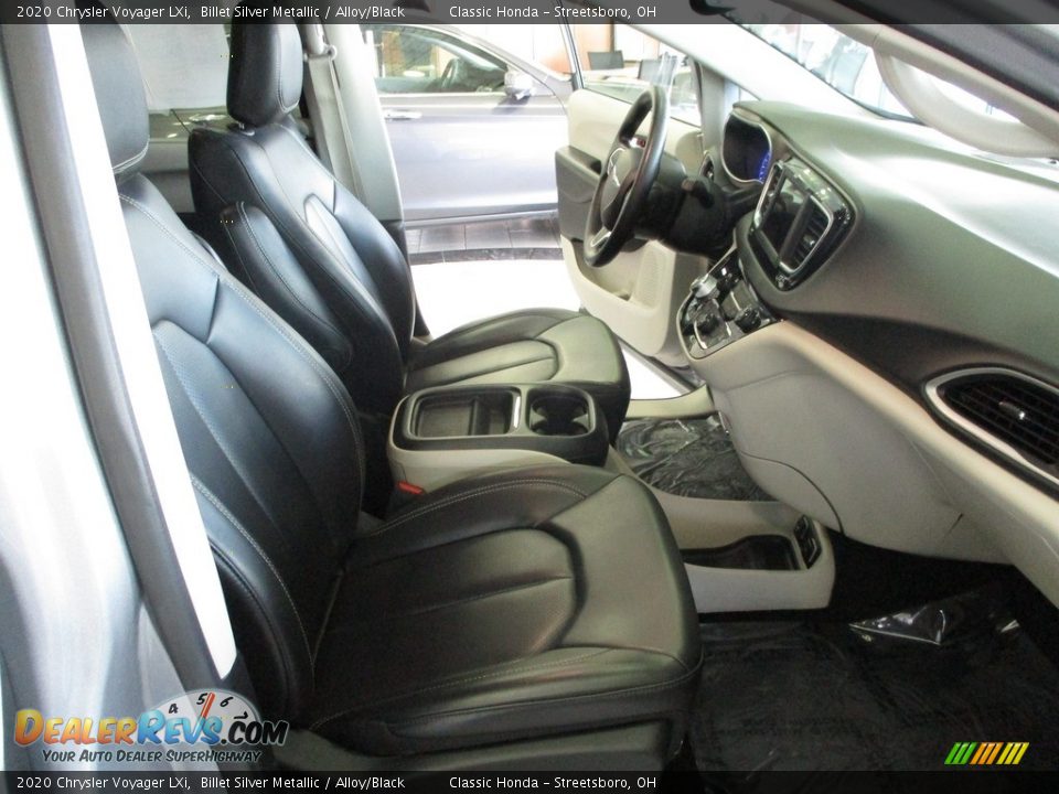 2020 Chrysler Voyager LXi Billet Silver Metallic / Alloy/Black Photo #16