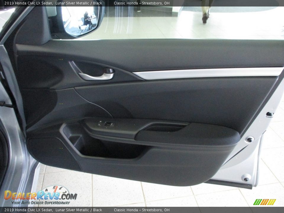2019 Honda Civic LX Sedan Lunar Silver Metallic / Black Photo #14