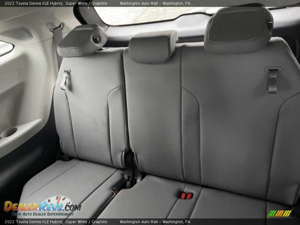 2022 Toyota Sienna XLE Hybrid Super White / Graphite Photo #25