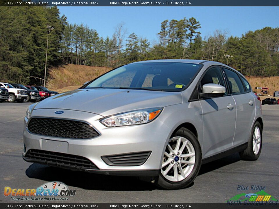 2017 Ford Focus SE Hatch Ingot Silver / Charcoal Black Photo #1