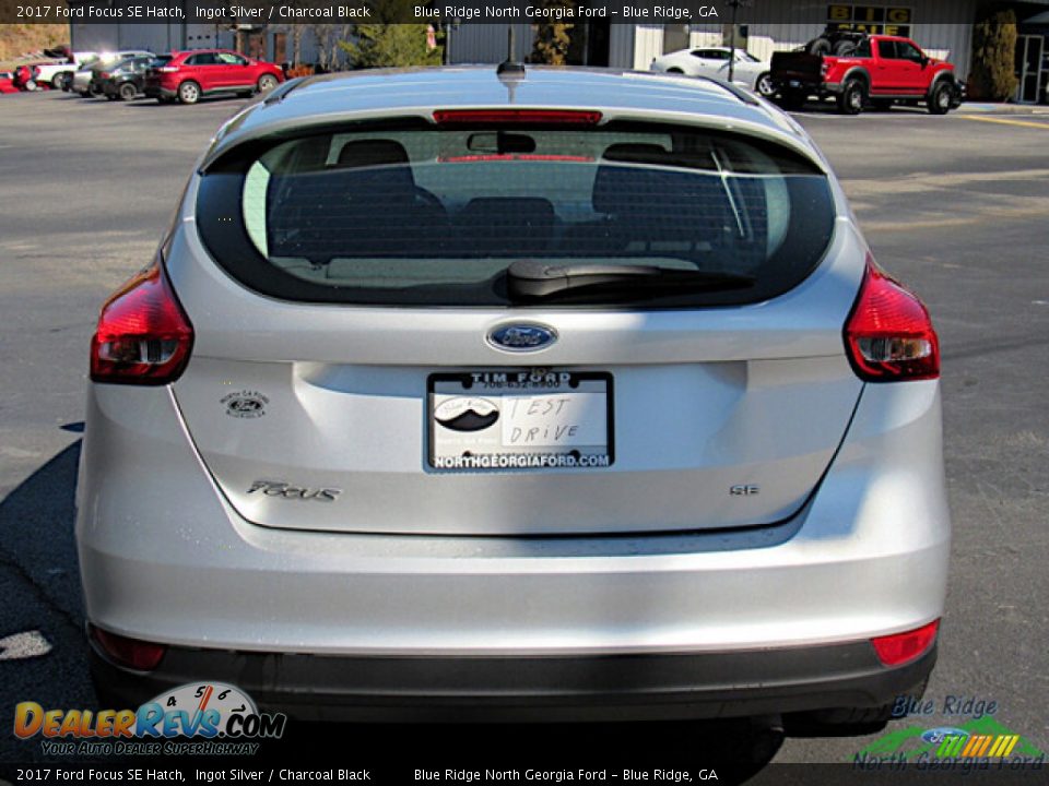 2017 Ford Focus SE Hatch Ingot Silver / Charcoal Black Photo #5