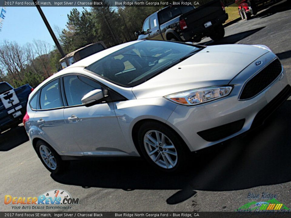 2017 Ford Focus SE Hatch Ingot Silver / Charcoal Black Photo #26