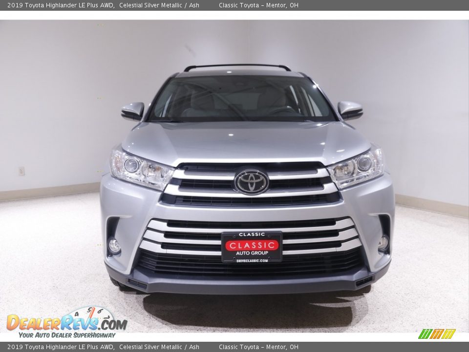 2019 Toyota Highlander LE Plus AWD Celestial Silver Metallic / Ash Photo #2