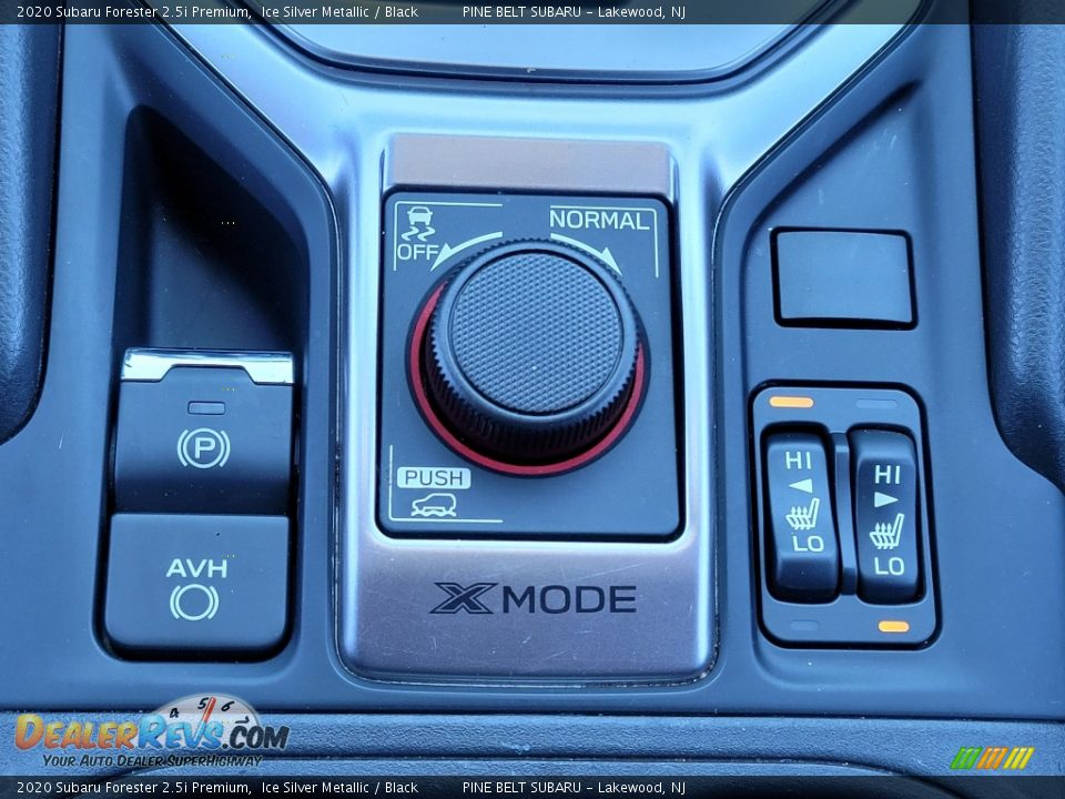 2020 Subaru Forester 2.5i Premium Ice Silver Metallic / Black Photo #9