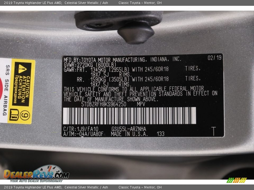 2019 Toyota Highlander LE Plus AWD Celestial Silver Metallic / Ash Photo #21