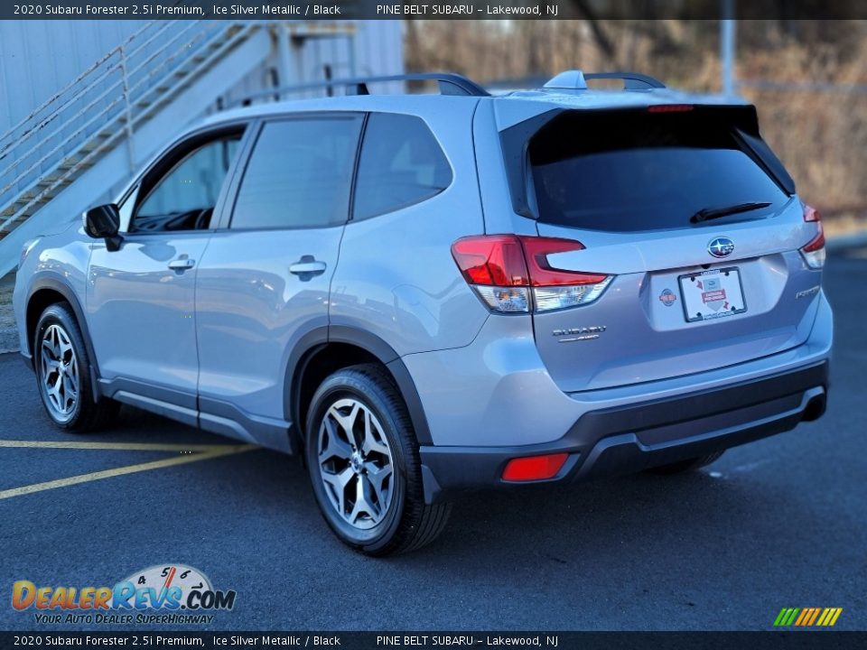 2020 Subaru Forester 2.5i Premium Ice Silver Metallic / Black Photo #18