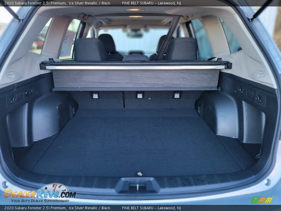 2020 Subaru Forester 2.5i Premium Ice Silver Metallic / Black Photo #28