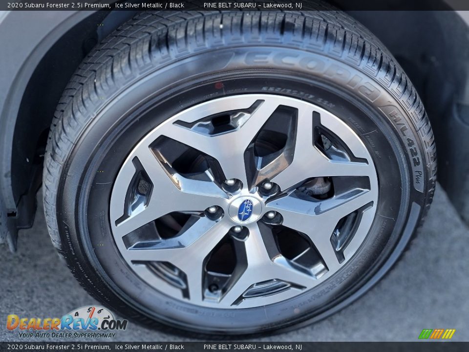 2020 Subaru Forester 2.5i Premium Ice Silver Metallic / Black Photo #29