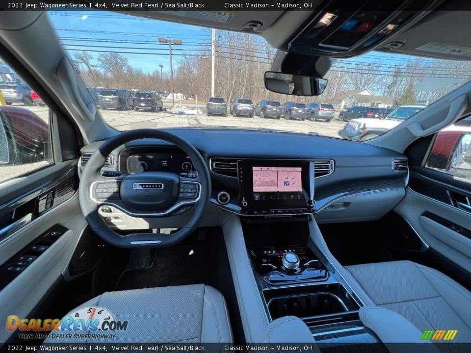 Front Seat of 2022 Jeep Wagoneer Series III 4x4 Photo #5