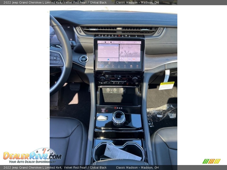 Controls of 2022 Jeep Grand Cherokee L Limited 4x4 Photo #7