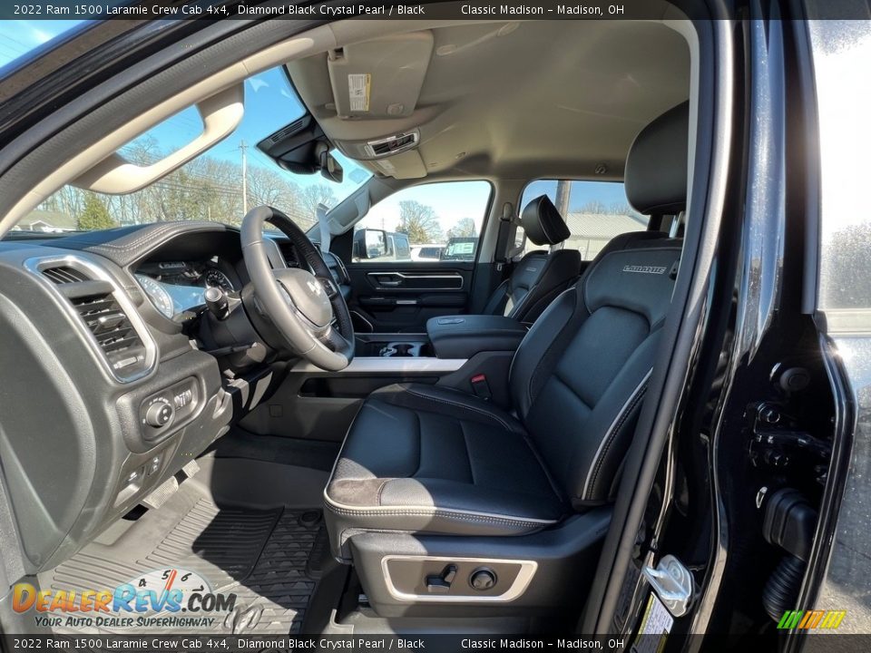 2022 Ram 1500 Laramie Crew Cab 4x4 Diamond Black Crystal Pearl / Black Photo #2