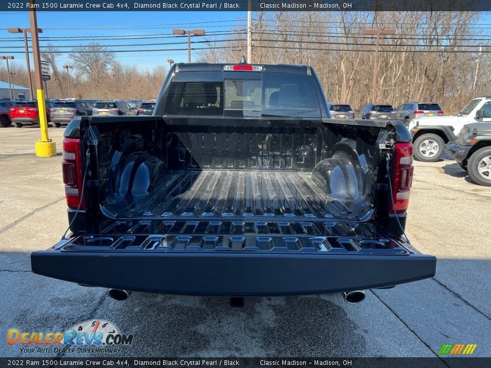 2022 Ram 1500 Laramie Crew Cab 4x4 Diamond Black Crystal Pearl / Black Photo #11