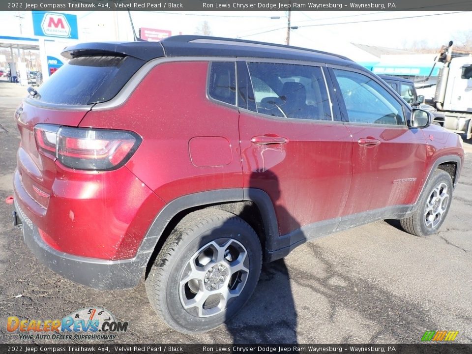 2022 Jeep Compass Trailhawk 4x4 Velvet Red Pearl / Black Photo #6