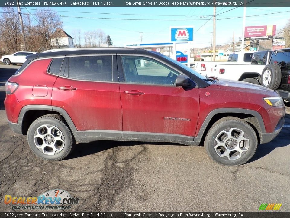 2022 Jeep Compass Trailhawk 4x4 Velvet Red Pearl / Black Photo #7