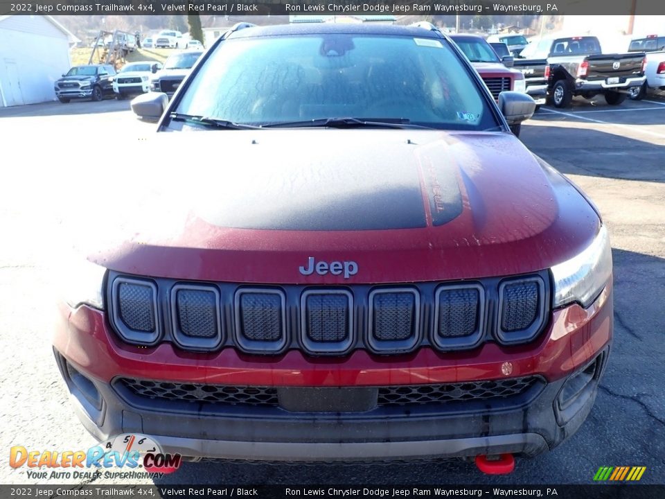 2022 Jeep Compass Trailhawk 4x4 Velvet Red Pearl / Black Photo #9