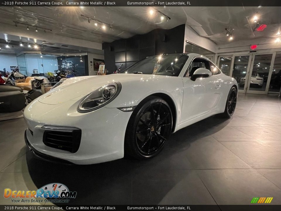 2018 Porsche 911 Carrera Coupe Carrara White Metallic / Black Photo #1