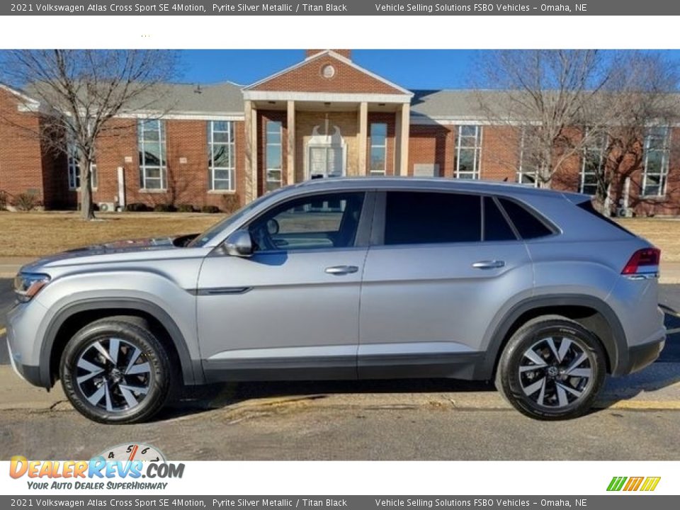 Pyrite Silver Metallic 2021 Volkswagen Atlas Cross Sport SE 4Motion Photo #1