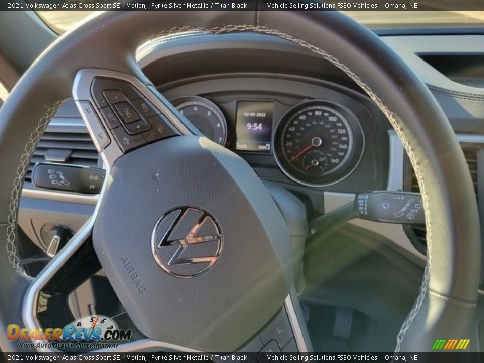 2021 Volkswagen Atlas Cross Sport SE 4Motion Steering Wheel Photo #7