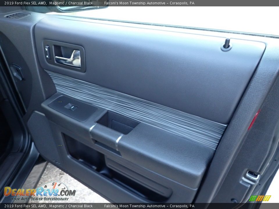 2019 Ford Flex SEL AWD Magnetic / Charcoal Black Photo #16