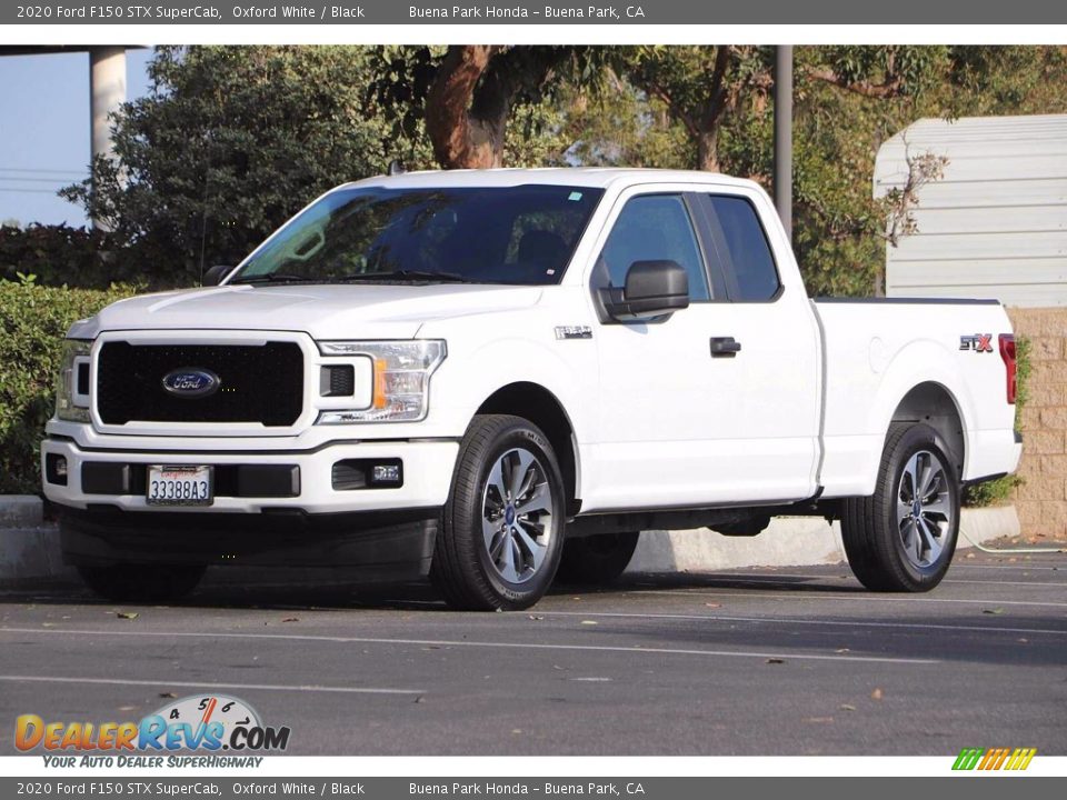 Front 3/4 View of 2020 Ford F150 STX SuperCab Photo #10
