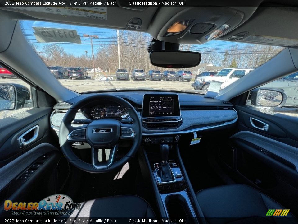 2022 Jeep Compass Latitude 4x4 Billet Silver Metallic / Black Photo #4