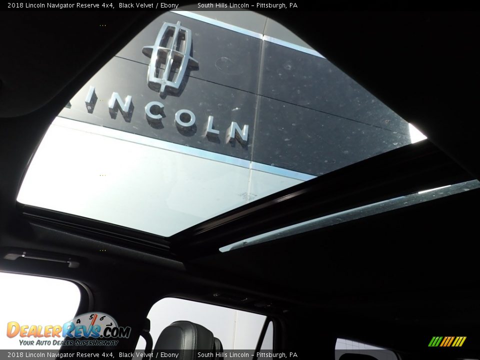 2018 Lincoln Navigator Reserve 4x4 Black Velvet / Ebony Photo #20