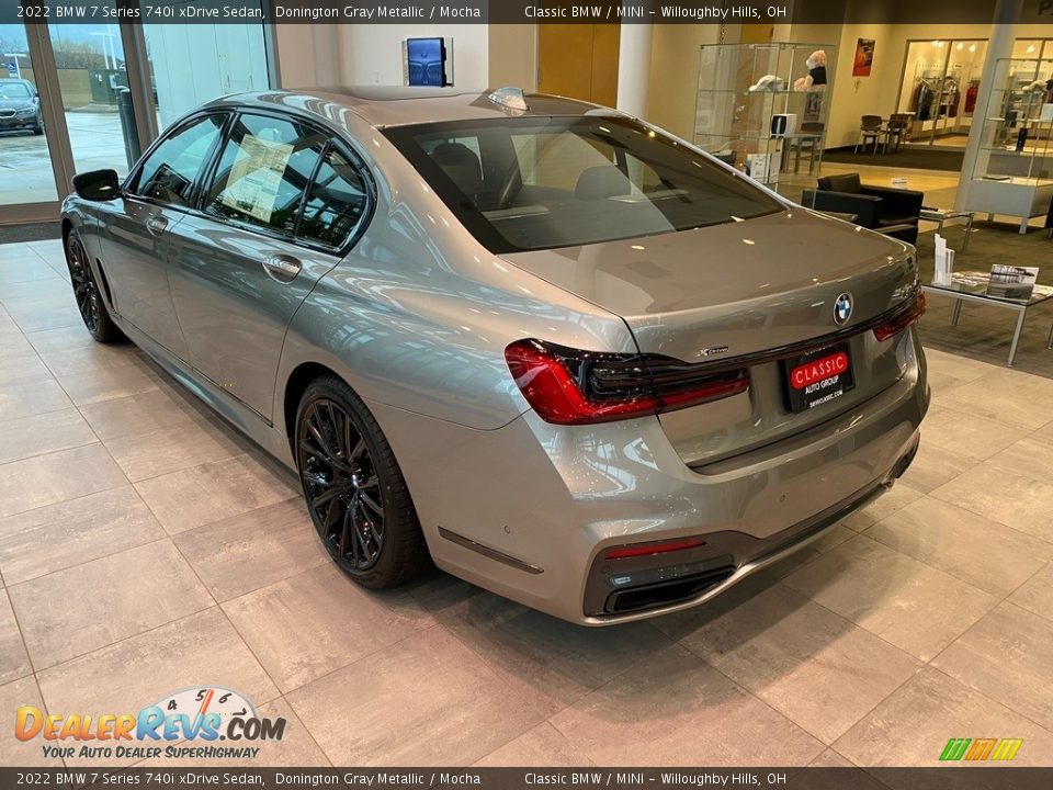 2022 BMW 7 Series 740i xDrive Sedan Donington Gray Metallic / Mocha Photo #2