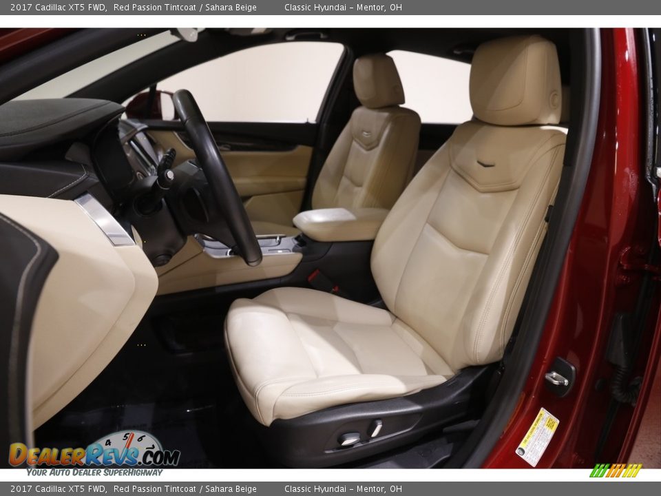 2017 Cadillac XT5 FWD Red Passion Tintcoat / Sahara Beige Photo #5