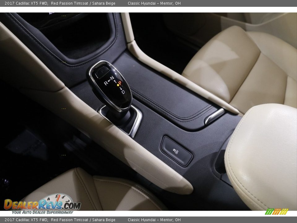 2017 Cadillac XT5 FWD Red Passion Tintcoat / Sahara Beige Photo #15