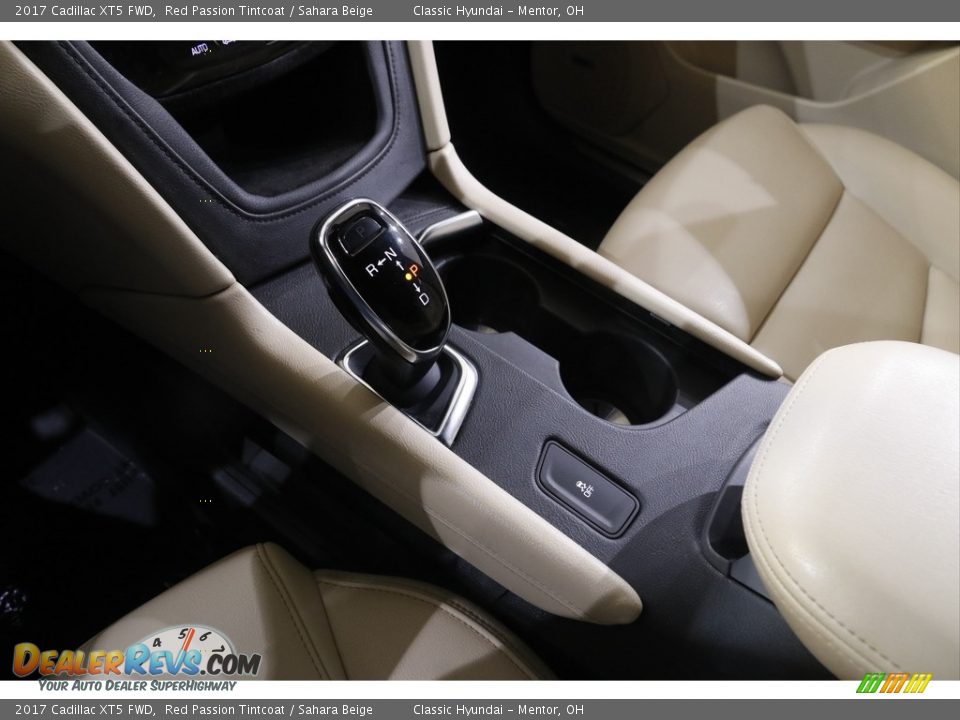 2017 Cadillac XT5 FWD Red Passion Tintcoat / Sahara Beige Photo #16