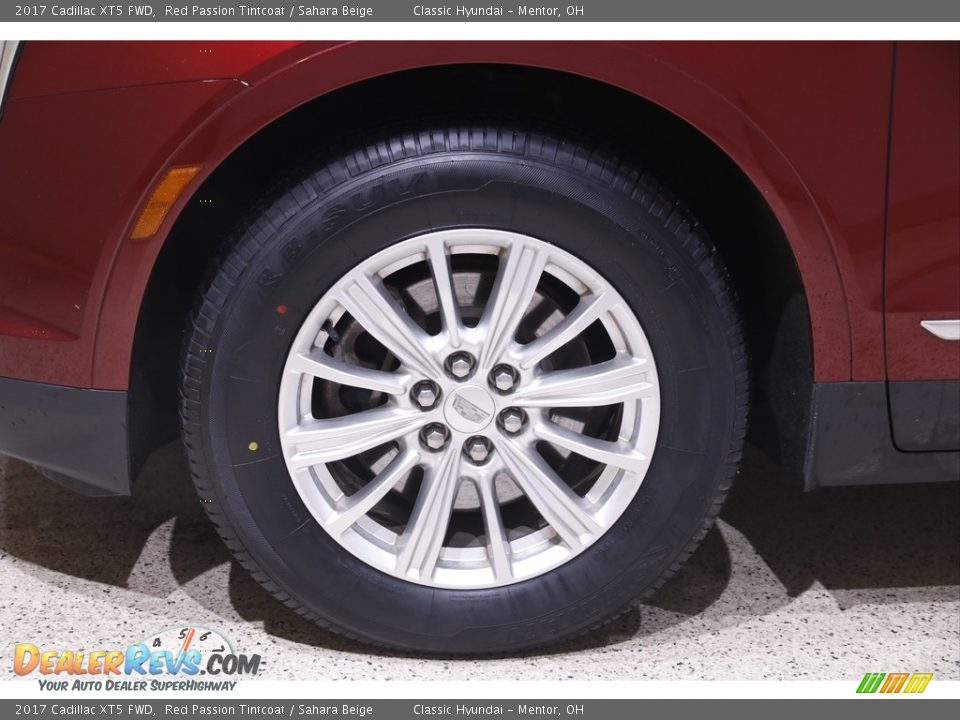 2017 Cadillac XT5 FWD Red Passion Tintcoat / Sahara Beige Photo #22